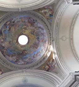 Váci Nagyboldogasszony-székesegyház 