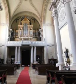 Váci Nagyboldogasszony-székesegyház 