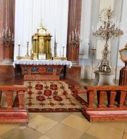 Váci Nagyboldogasszony-székesegyház 