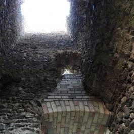 Nagykeszi Templomrom Gyepükaján - Belső