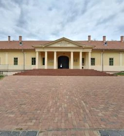 Nagykőrösi Arany János Kulturális Központ - Arany János Közérdekű Muzeális Gyűjtemény