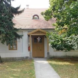 Nagykovácsi Nagyboldogasszony-templom Nagykovácsi - Külső kép