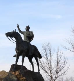 Nagykun millenniumi emlékmű