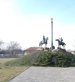 Nagykun millenniumi emlékmű