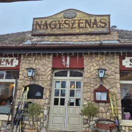 Nagyszénás Menedékház, Nagykovácsi - Külső kép