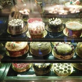 Nándori Cukrászda Budapest - Étel/ital