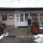 Napfény Presszó Dömös - Külső kép