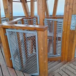 Naplás-tavi kilátó, Budapest - Belső