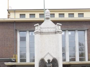 Návay-emlékmű Kiskunfélegyháza