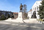 Návay Lajos szobra Makó