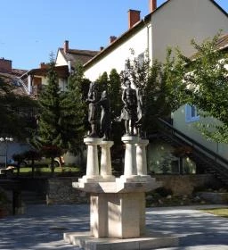 Négy Évszak szoborcsoport