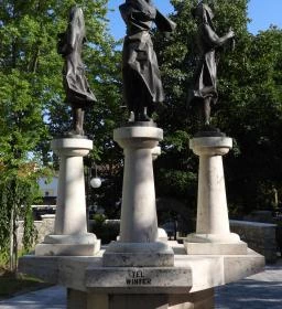 Négy Évszak szoborcsoport