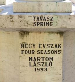 Négy Évszak szoborcsoport