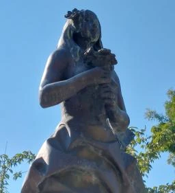 Négy Évszak szoborcsoport