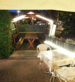 Négy Muskétás Étterem-Söröző