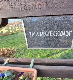 Nemesnépi harangláb