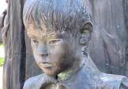 Német kitelepítettek emlékműve Elek