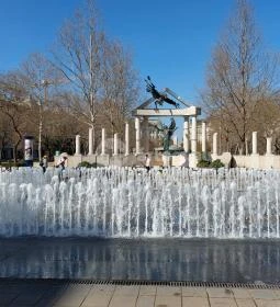 A német megszállás áldozatainak emlékműve