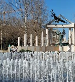 A német megszállás áldozatainak emlékműve