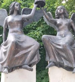 Nemzeti Összetartozás emlékműve