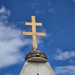 Nemzeti Összetartozás Emlékműve Taktaharkány - Külső kép
