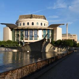 Nemzeti Színház Budapest - Külső kép