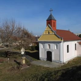 Nepomuki Szent János-kápolna Baja - Külső kép