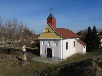 Nepomuki Szent János-kápolna Baja