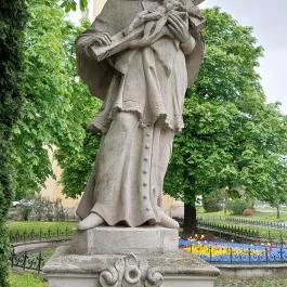 Nepomuki Szent János-szobor Budapest - Külső kép