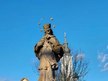 Nepomuki Szent János szobor Szob