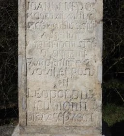 Nepomuki Szent János-szobor