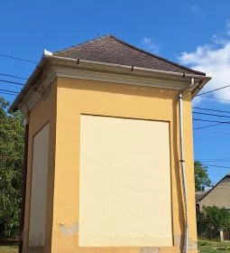 Nepomuki Szent János-szobor