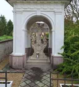 Nepomuki Szent János szobor