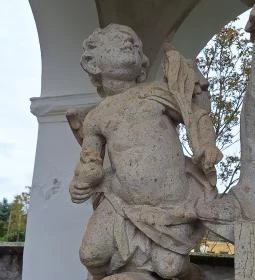 Nepomuki Szent János szobor