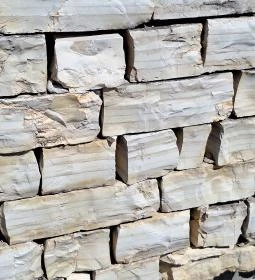 Nepomuki Szent János szobor