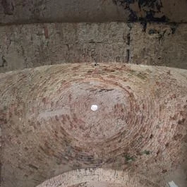 Nepomuki Szent János Templom rom, Szedres - Belső