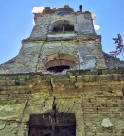 Nepomuki Szent János Templom rom