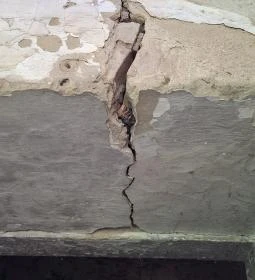 Nepomuki Szent János Templom rom