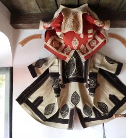 Népviseletes Babamúzeum - Történelmi Panoptikum