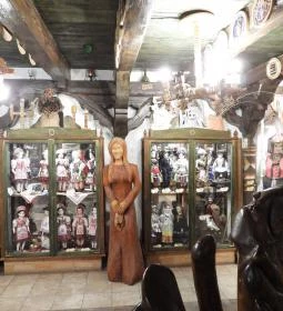 Népviseletes Babamúzeum - Történelmi Panoptikum