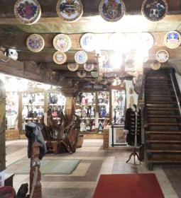 Népviseletes Babamúzeum - Történelmi Panoptikum