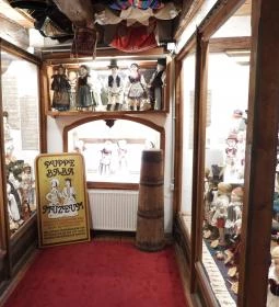 Népviseletes Babamúzeum - Történelmi Panoptikum