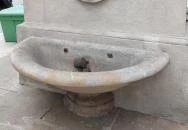 Néreidák-kútszobor Budapest