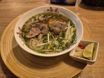 Nhi 1965 - Vietnamese Restaurant Budapest