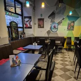 No Name Söröző, Budapest - Belső