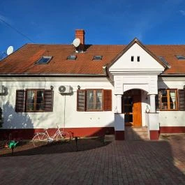 Noble's Étterem Nemesnép - Külső kép