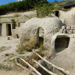 Noszvaji barlanglakások Noszvaj - Külső kép