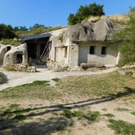 Noszvaji barlanglakások Noszvaj - Külső kép