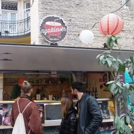 Nyakleves Soup Truck Budapest - Külső kép