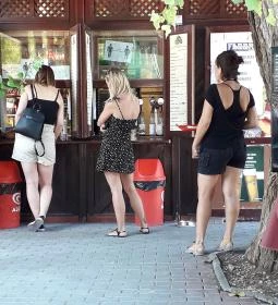 Nyárfás Kávéház